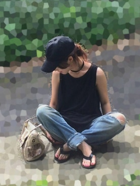 「アイテム（ビーチサンダル）」を使った、AAA さん（レディース・151cm）の秋コーディネート