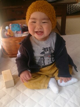 「動物モチーフ」｜「アイテム（パーカー）」を使った、O-SKさん（キッズ・70cm）の春コーディネート