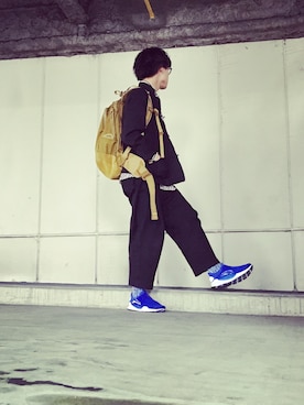 「neonsign」｜「アイテム（カバーオール）」を使った、やっさんさん（メンズ・170cm）の春コーディネート