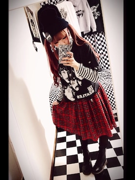 「タータンチェック」｜「アイテム（ニットキャップ/ビーニー）」を使った、junさん（レディース・163cm）の冬コーディネート