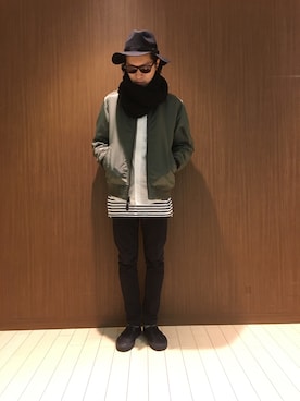 「ツバ広ハット」｜「アイテム（MA-1）」を使った、Kenichiさん（メンズ・177cm）の冬コーディネート