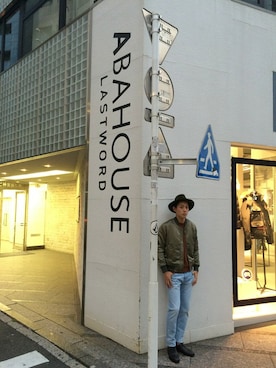 「ツバ広ハット」｜「アイテム（MA-1）」を使った、實川健太さん（メンズ・184cm）の夏コーディネート