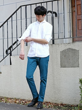 「LANVIN en Bleu(ランバンオンブルー)のアイテム(チノパンツ)」を使った、DANNYさん(メンズ・177cm)の冬コーディネート