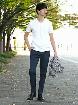 「LANVIN en Bleu(ランバンオンブルー)のアイテム(チノパンツ)」を使った、DANNYさん(メンズ・177cm)の春コーディネート