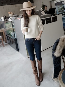 「インディゴデニム」｜11AMさん（レディース・162cm）の冬コーディネート