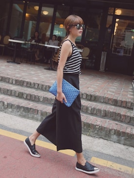 「黒パンツ」｜11AMさん（レディース・162cm）の春コーディネート