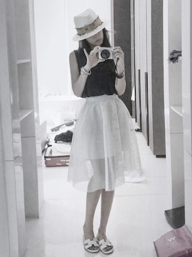 「モノトーン」｜11AMさん（レディース・162cm）の夏コーディネート