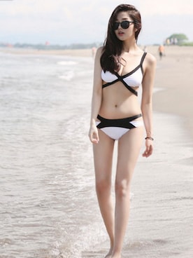 「11am」｜「アイテム（水着）」を使った、11AMさん（レディース・164cm）の夏コーディネート