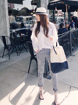 「11AM（-）のアイテム（バッグ）」を使った、11AMさん（レディース・162cm）の秋コーディネート