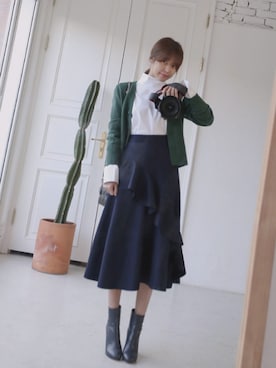 「ホワイト×ネイビー」｜11AMさん（レディース・162cm）の冬コーディネート