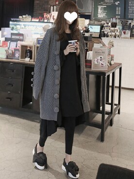 「11am」｜「アイテム（スニーカー）」を使った、11AMさん（レディース・162cm）の冬コーディネート