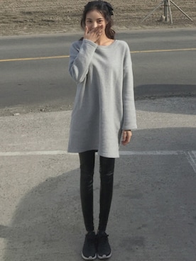 「アイテム（バレッタ/ヘアクリップ）」を使った、11AMさん（レディース・165cm）の冬コーディネート