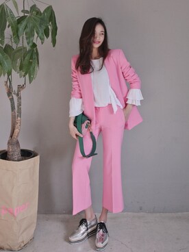 「シルバーシューズ」｜「アイテム（セットアップ）」を使った、11AMさん（レディース・165cm）の冬コーディネート