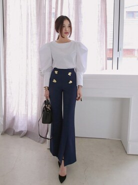 「11am」｜「アイテム（パンツ）」を使った、11AMさん（レディース・165cm）の冬コーディネート