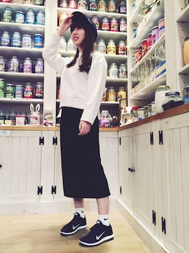 「skirt」｜「アイテム（キャップ）」を使った、TzuWuさん（レディース・158cm）の春コーディネート