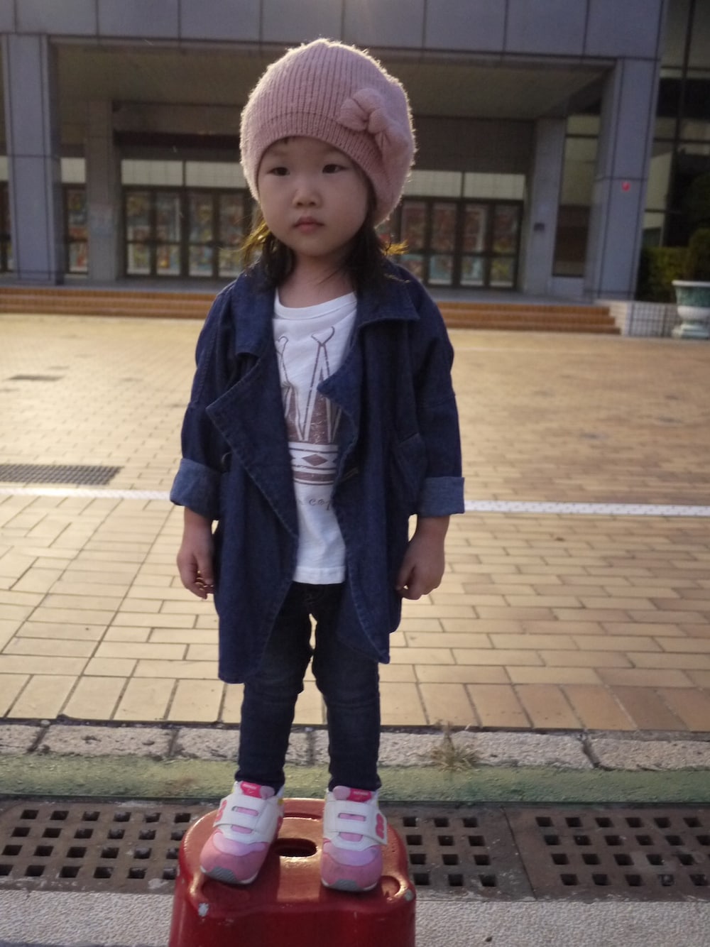 「ZARA KIDSのアイテム（ハンチング/ベレー帽、ピンク系）」を使った、🍓m&m's🍓さん（キッズ・90cm）の秋コーディネートの1枚目の写真