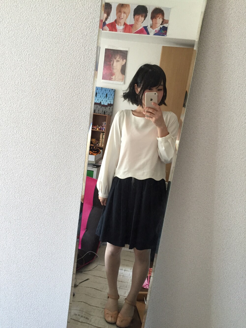 「earth music&ecologyのアイテム（ワンピース、ホワイト系）」を使った、R！さん（レディース・157cm）の秋コーディネートの1枚目の写真