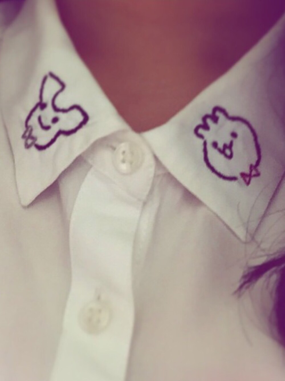 「ニャロメロン、刺繍、刺繍シャツ」｜「UNIQLOのアイテム（シャツ/ブラウス、ホワイト系）」を使った、R！さん（レディース・157cm）の秋コーディネートの1枚目の写真