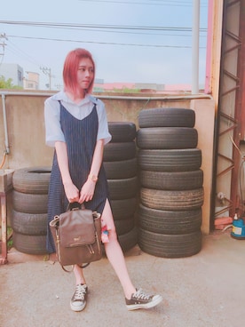 「Lulus（-）のアイテム（ワンピース/ドレス）」を使った、Reyann芮安さん（レディース・166cm）の秋コーディネート