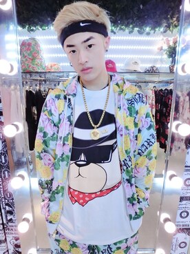 謝秉彥さんのコーディネート