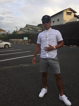 「L.H.P（エルエイチピー）のアイテム（アナログ腕時計）」を使った、Yu Yamaguchiさん（メンズ・175cm）の夏コーディネート