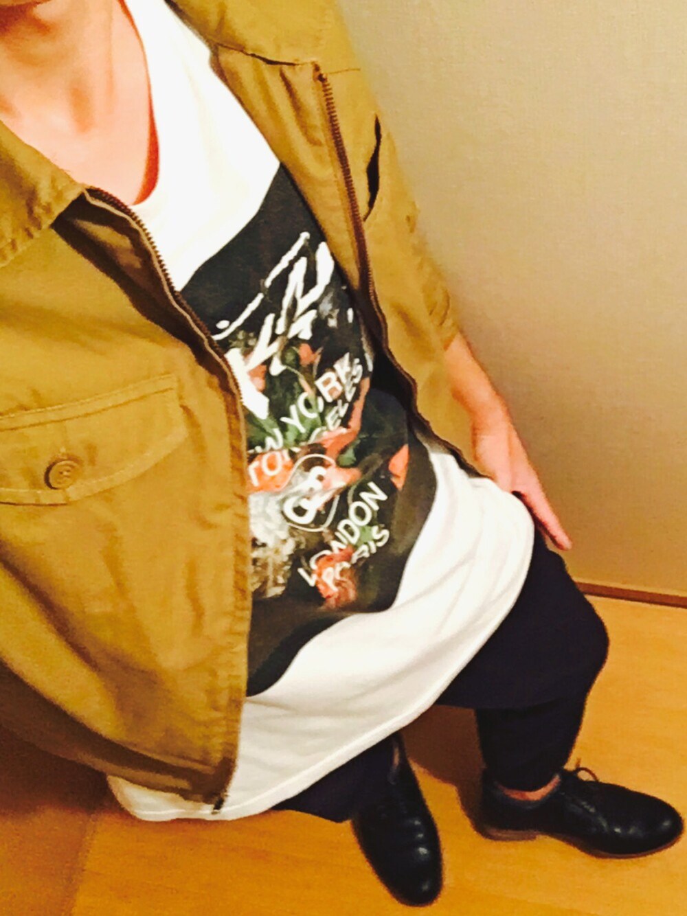 「VOLCOM、AZUL by moussy、SEIKO、stussy、LEE、autumn、ニット帽、丸メガネ、NEW ERA」｜「VOLCOMのFaceted Jacket（その他アウター、ブラウン系）」を使った、haruさん（メンズ・168cm）の秋コーディネートの1枚目の写真