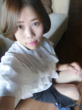 「miu miu（ミュウミュウ）のアイテム（Tシャツ/カットソー）」を使った、NO NAME/さん（レディース・161cm）の春コーディネート