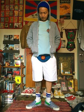 「アイテム（ボディバッグ/ウエストポーチ、ブルー系）」を使った、Hisato Tanakaさん（メンズ・168cm）の春コーディネート