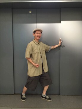 「BEN DAVIS（ベンデイビス）のアイテム（カーゴパンツ）」を使った、二百狗Vintageさん（メンズ・180cm）の夏コーディネート