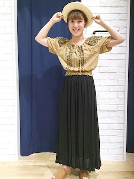 「Khaju（カージュ）のアイテム」を使った、我妻さん（レディース・160cm）の夏コーディネート