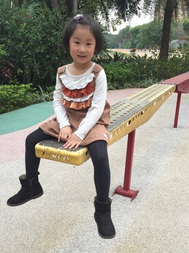 「アイテム（ドレス、ブラウン系）」を使った、ivyfufufuさん（キッズ・110cm）の春コーディネート