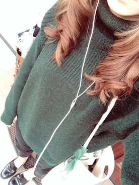 「SHANK（シャンク）のアイテム」を使った、m!ho de janeiroさん（レディース・157cm）の秋コーディネート