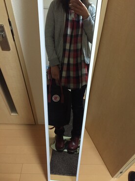 「アイテム（シャツワンピース、レッド系）」を使った、かおりさん（レディース・163cm）の春コーディネート