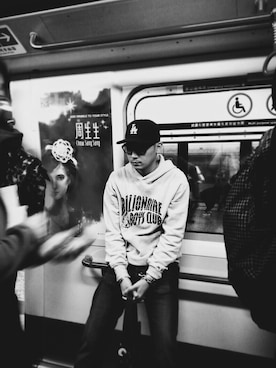 「PRPS（ピーアールピーエス）のアイテム（パンツ）」を使った、juanpablodznさん（メンズ・173cm）の春コーディネート