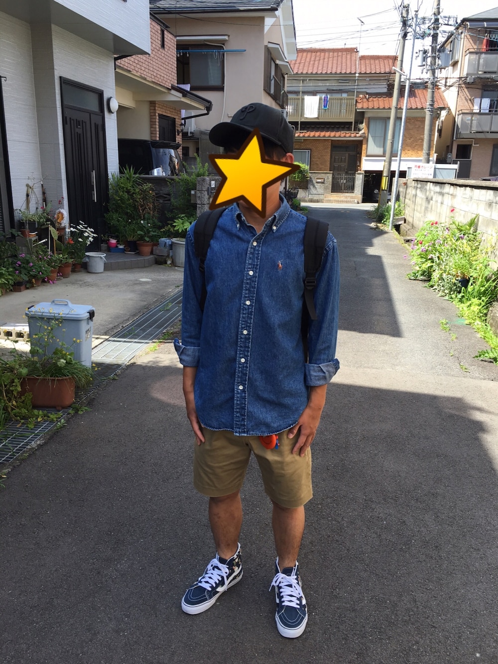 「はるコーデ、古着、ラルフローレンシャツ、バンズ、チノショーツ、スニーカー、キャップ」｜「VANSのアイテム（スニーカー、ブルー系）」を使った、RYUNOSHINさん（メンズ・161cm）の春コーディネートの1枚目の写真