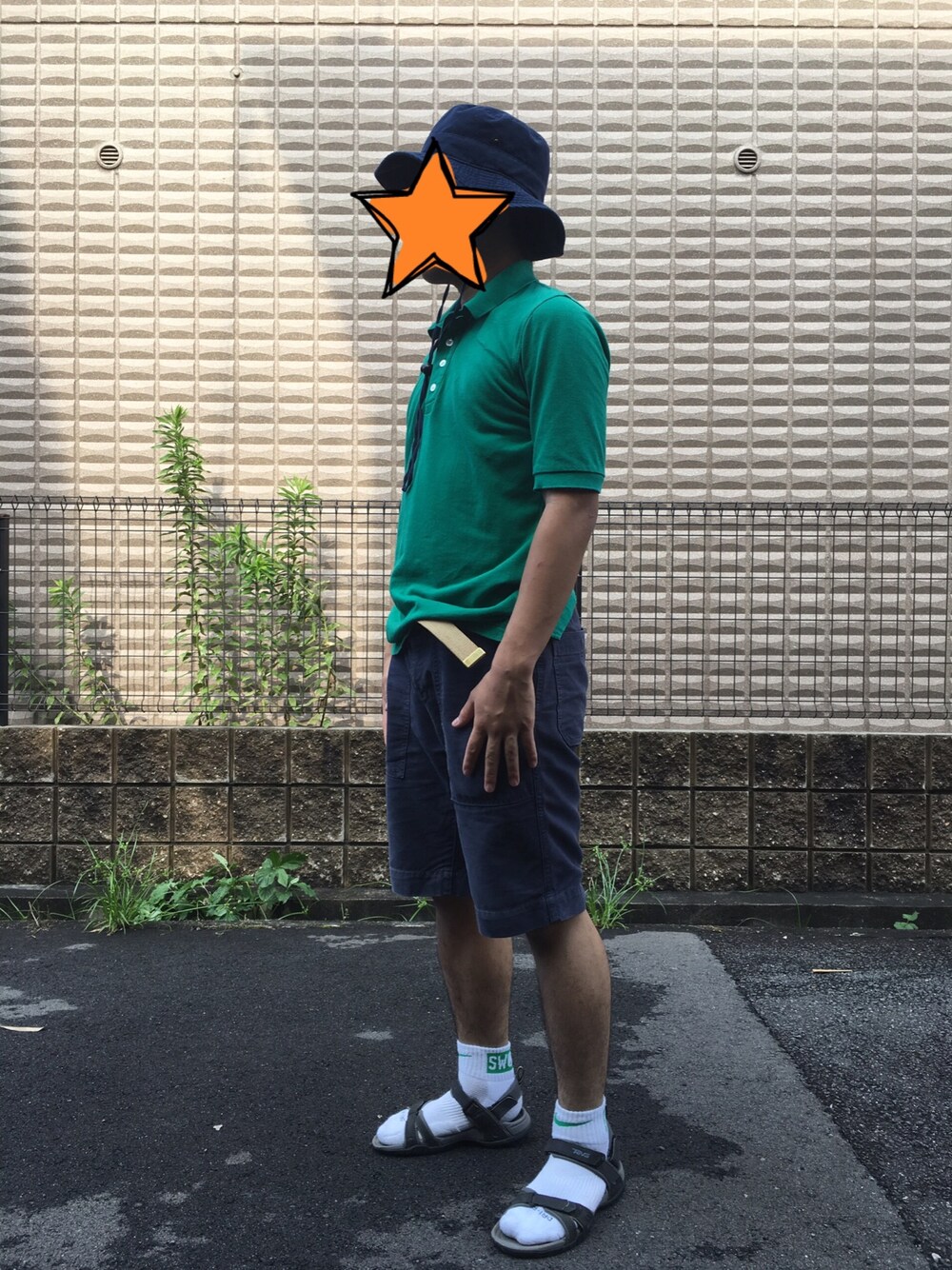 「ハーフパンツ、ポロシャツ、バケットハット、ガチャベルト、teva、Teva×靴下、緑」｜「UNITED ARROWSのUA カノコポロ （13ss cs）（mg1307uMC) (13ss fdy) ◆（ポロシャツ、グリーン系）」を使った、RYUNOSHINさん（メンズ・161cm）の夏コーディネートの1枚目の写真