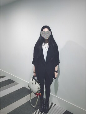 Alliiiさんのコーディネート