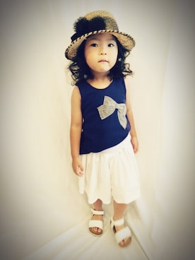 「LOLA（ローラ）のアイテム」を使った、よつばと葉さん（キッズ・100cm）の夏コーディネート
