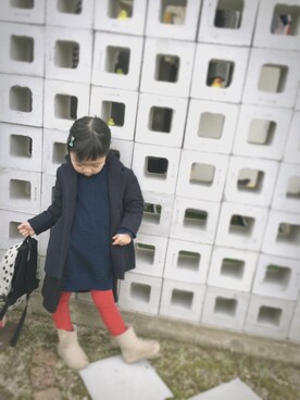 「赤タイツ」｜「アイテム（ジャケット/アウター）」を使った、よつばと葉さん（キッズ・100cm）の冬コーディネート