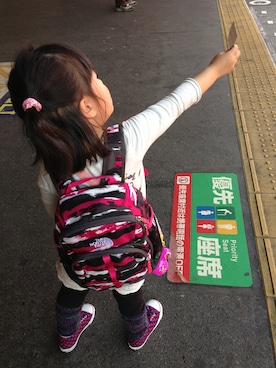 「アイテム（バックパック/リュック）」を使った、たぁーさん（キッズ・100cm）の春コーディネート