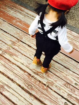 「フリンジ」｜「アイテム（オールインワン・サロペット）」を使った、raraさん（キッズ・70cm）の秋コーディネート