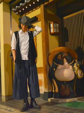「MIHARAYASUHIRO（ミハラヤスヒロ）のアイテム（その他アウター）」を使った、takashiさん（メンズ・180cm）の春コーディネート