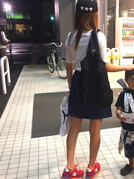 「F.C.Real Bristol（エフシーレアルブリストル）のアイテム（帽子）」を使った、yurina.さん（レディース・159cm）の秋コーディネート