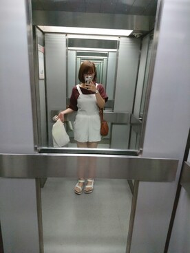 「New look（ニュールック）のアイテム（オールインワン・サロペット）」を使った、allisonさん（レディース・165cm）の秋コーディネート
