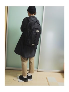 「うしろ姿」｜「アイテム（チェスターコート）」を使った、_さん（レディース・166cm）の秋コーディネート