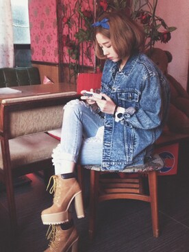 「blue」｜「アイテム（ヘアアクセサリー）」を使った、HeidiLee  SuperGirlsさん（レディース・168cm）の秋コーディネート