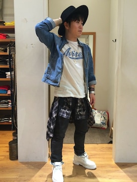 三品文哉さんの「avirex/アヴィレックス/メンズ/ L/S CAMOUFLAGE CHECK SHIRT/ 長袖　迷彩　チェックシャツ」を使ったコーディネート