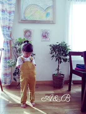 「アイテム（サロペット/オーバーオール、イエロー系）」を使った、A&Bさん（キッズ・100cm）の春コーディネート