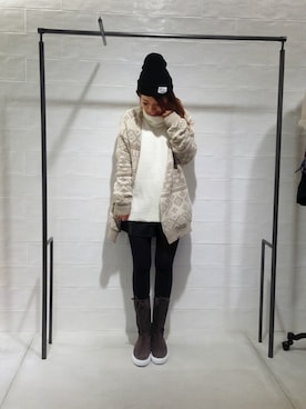 「カウチンセーター」｜「アイテム（パンツ）」を使った、megさん（レディース・155cm）の冬コーディネート