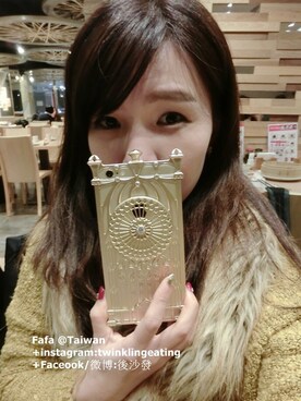 「TAIPEI」｜「アイテム（PC・スマホグッズ/家電）」を使った、後沙發Lois Fafaさん（レディース・158cm）の春コーディネート